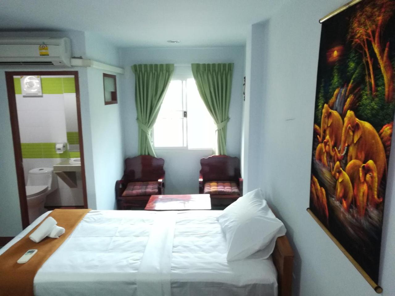 Hotel Jardin Pattaya Exterior foto